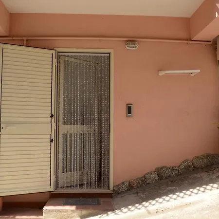 Apartman Casa Mare Naxos Flat - *